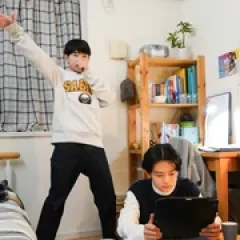 巡演转学生 - p177854953681174635.webp