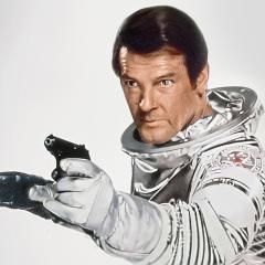 007：太空城 - bSzMvsW6FSFVH5kveebxQenqYBh.jpg