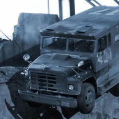 激战运钞车 - 5TGVq4UERimkKg3cF4Qrhi1ohrM.jpg