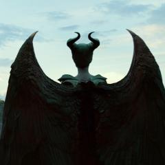 沉睡魔咒2：恶魔夫人 - q9mF0HhnKT5deOIRAQSFjhLC8c1.jpg