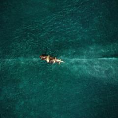 海洋深处 - cnMtjciBm0Jhy0M27lGeWnpXxwt.jpg