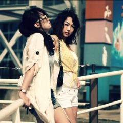 两个女人的海滩 - bkPwmPPVxSaT4lUztUOccHgWFi2.jpg