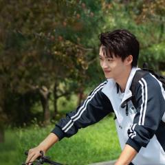 哥哥你别跑 - lmhAkmDIqL7VphhoOjDueEcY7X3.jpg