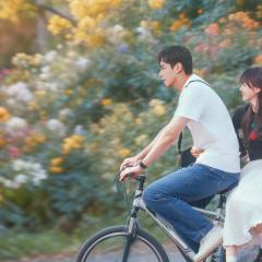天才，女友 - bvPxnD1MtWy0i4GjAmjRqpu5opX.jpg